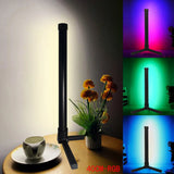 Luminária de Piso RGB com Sincronização de Música